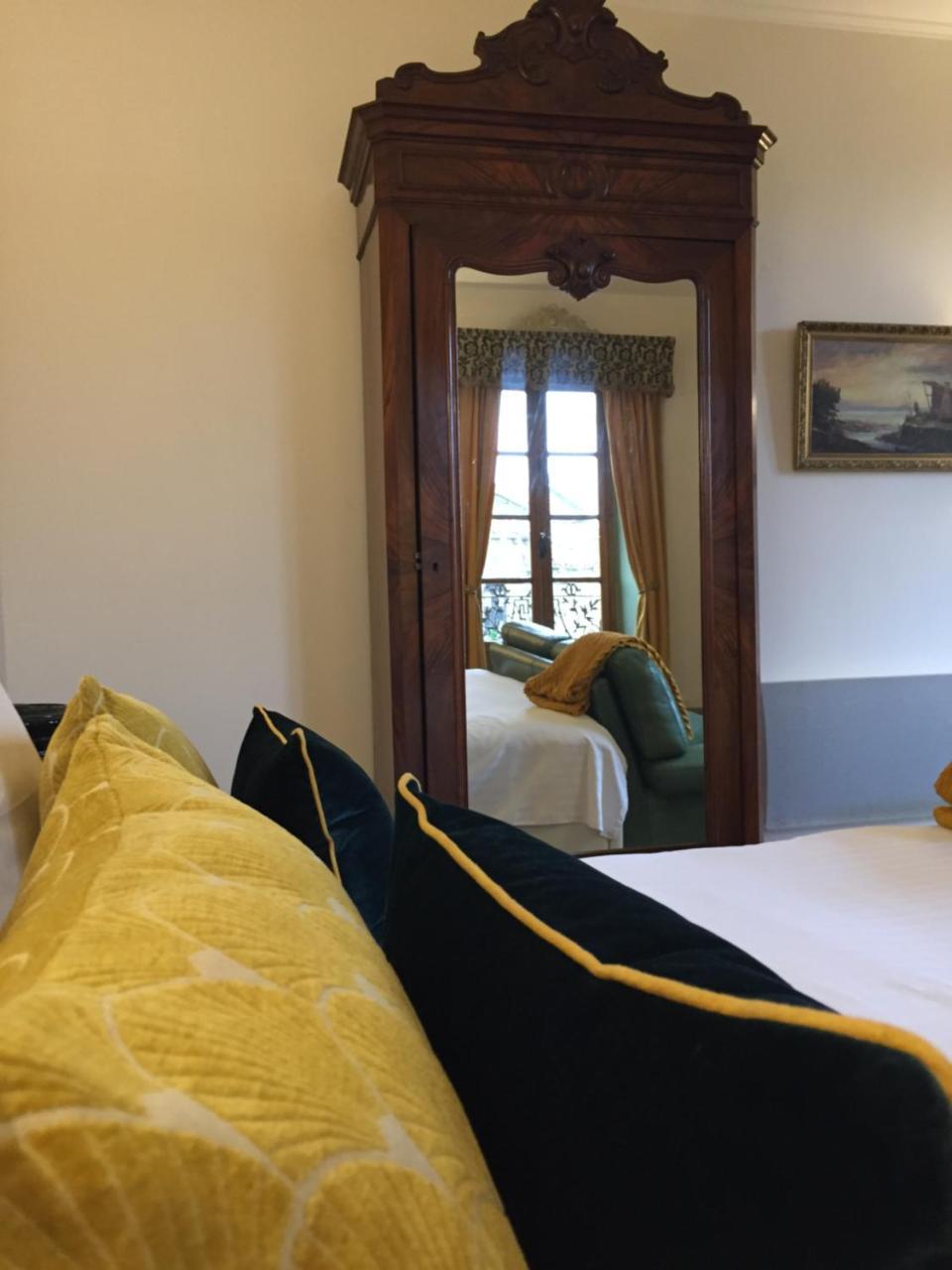 La Grenouille Noire Hotel Marcillat-en-Combraille Eksteriør billede